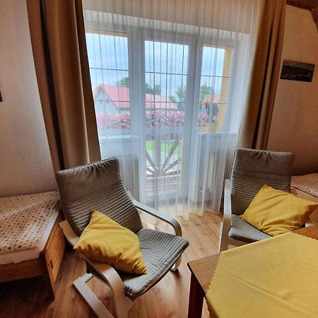 Ferienwohnung Zlty Dom Vrbov Exterior foto