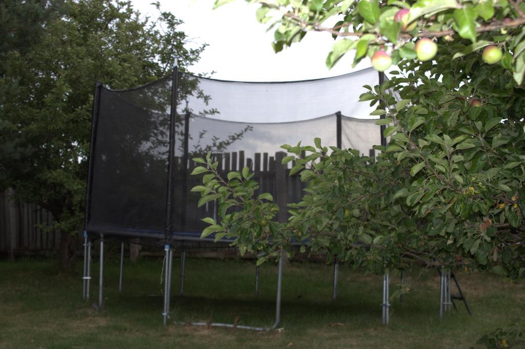 Ferienwohnung Zlty Dom Vrbov Exterior foto